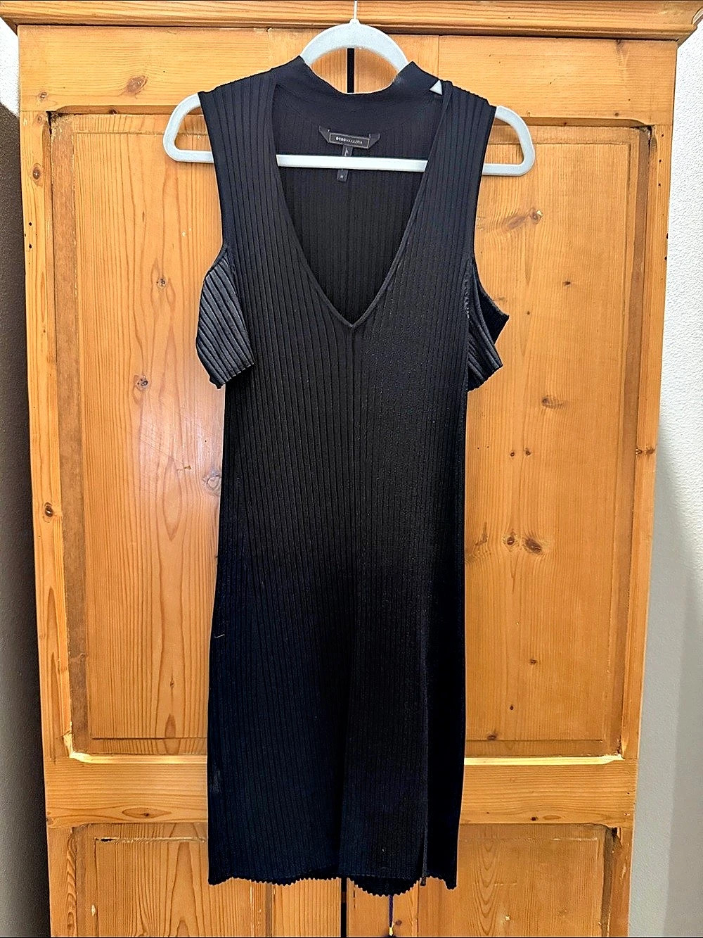 BCBGMAXAZRIA Ribbed Maxi Dress Black Size Medium Like New